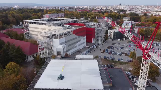 De ce un spital nou din Bacău nu poate avea autorizație la incendiu, iar primăria stă cu aparatură nefolosită în depozite