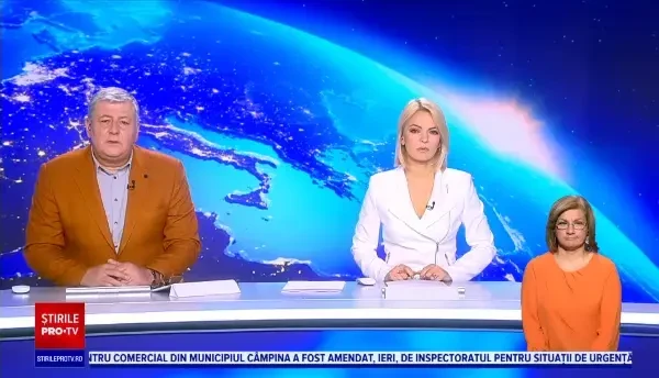 O platformă cu trei muncitori s-a prăbușit la Suceava. A alunecat macaraua de pe bordură