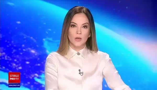 Intervenție de urgență în Capitală. Mai multe bucăți de piatră s-au desprins din Pasajul Unirii. Traficul este restricționat