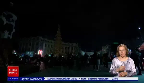 S-au deschis târgurile de Crăciun în marile orașe din România. „O atmosferă feerică, e uşor altfel decât suntem obişnuiţi”