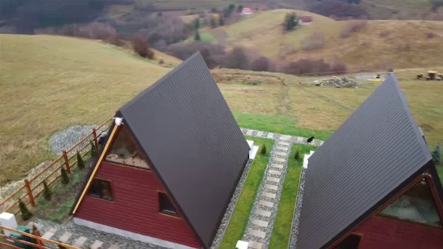 Cum arată cabanele individuale din România, perfecte pentru vacanțele de familie