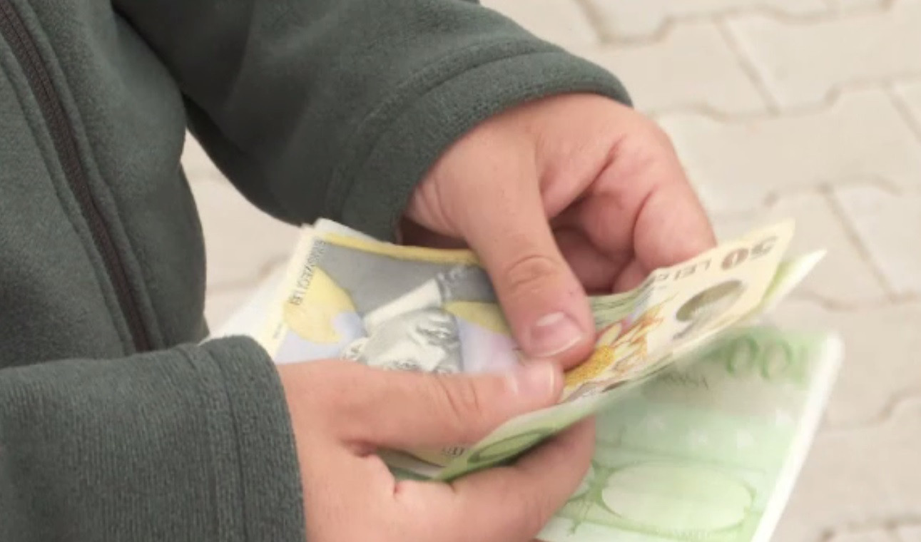 O bătrână din Sibiu, înșelată prin metoda „Accidentul”. Creierul afacerii, un deținut din Penitenciarul Arad