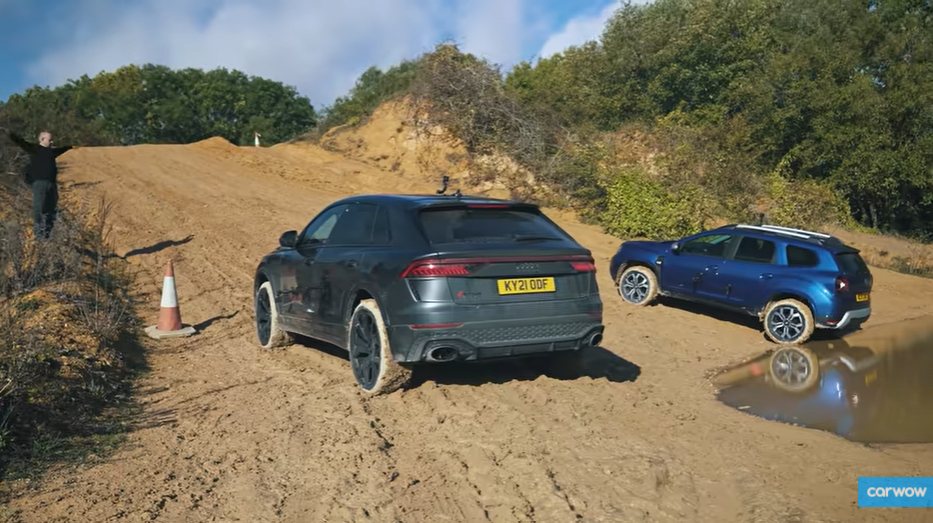 Dacia Duster s-a întrecut cu o ”bestie” Audi RS Q8, pe un traseu off-road. Neașteptat cum s-a terminat cursa