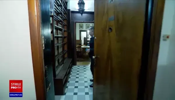 Apartamentul în care a locuit scriitoarea Ileana Vulpescu a fost scos la vânzare. Cât costă