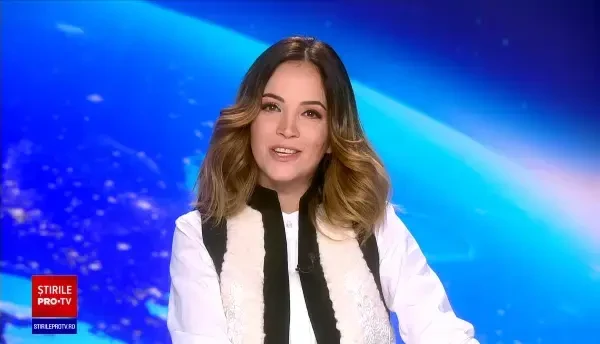 Cum au sărbătorit românii din toată lumea Ziua Națională. Drapelul, la Marele Zid Chinezesc