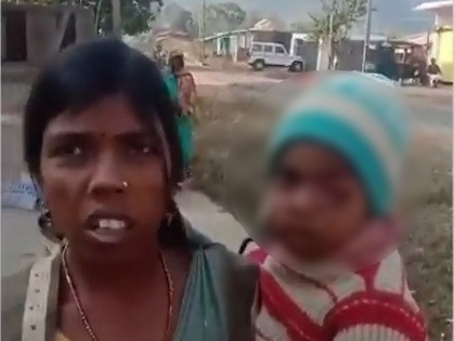 O femeie și-a salvat fiul din colții unui leopard luptându-se cu animalul