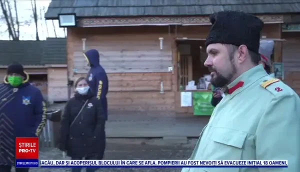 S-a dat startul sărbătorilor la muzeul Astra: Soldații și-au primit turiștii. Zile pline de tradiții și sania trasă de cai