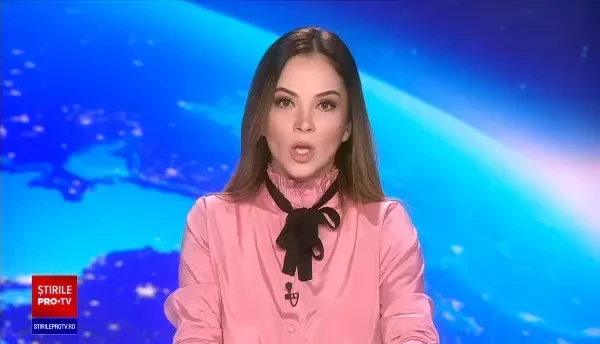 Tânăr luat la bătaie de iubit într-o gară din Suceava pentru că l-a înșelat cu un travestit. O polițistă a intervenit