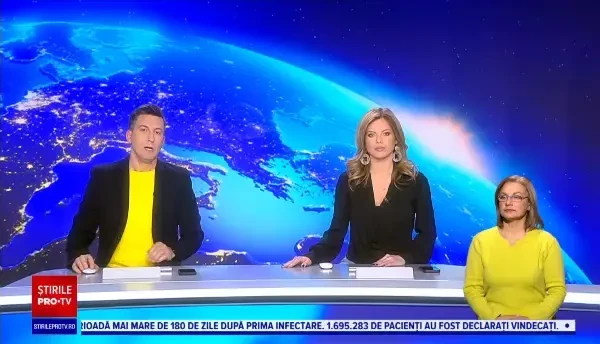 Casă din Târgoviște distrusă de flăcări, după ce proprietara ar fi turnat prea multă motorină în sobă