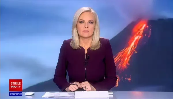 VIDEO. Localnici din insula Java, evacuaţi după ce un vulcan a erupt pentru a doua oară anul acesta