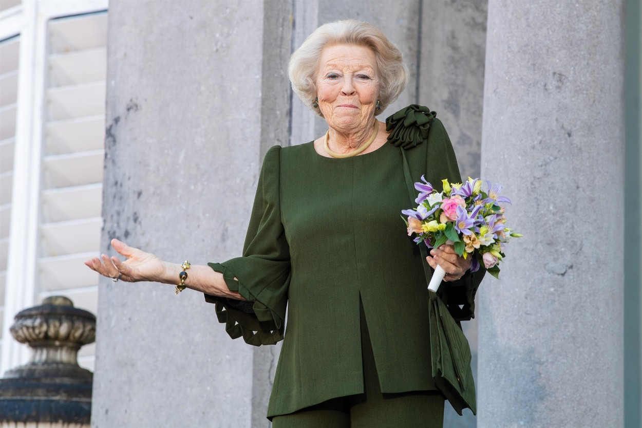 Beatrix, fosta regină a Olandei, diagnosticată cu Covid-19. Prințesa în vârstă de 83 de ani primise recent a treia doză
