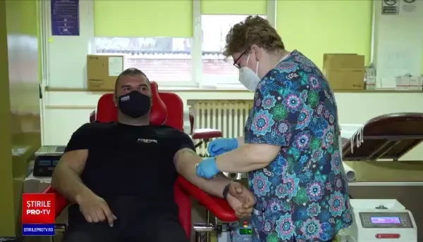 Pompierii din Timișoara au donat sânge în număr mare, după ce unul dintre ei a fost implicat într-un accident