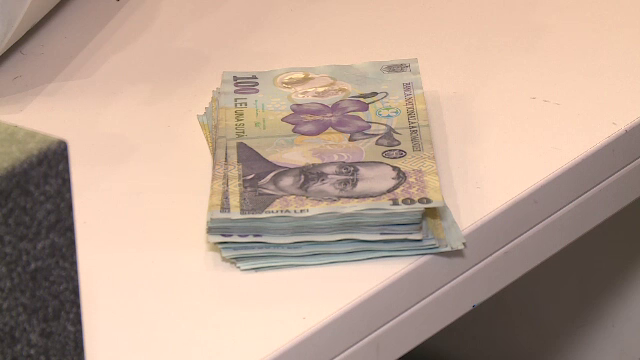 Proiect: Toți românii vor completa o declarație de avere. PSD propune taxa pe lux, pe vile, iahturi și mașini scumpe