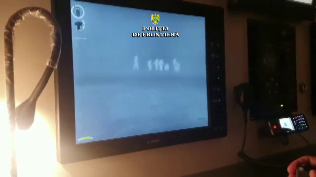 Cinci turci și călăuza lor, prinși când voiau să intre ilegal în România. Au fost depistați cu o cameră de termoviziune