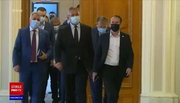 Taxa de solidaritate creează tensiune în coaliție: „Înjumătățește practic profiturile companiilor"