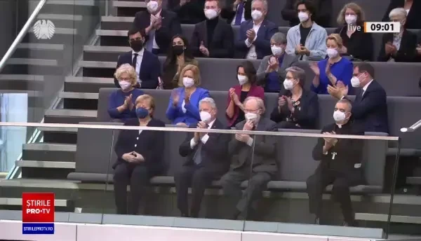 Olaf Scholz, învestit în funcția de cancelar. Germanii nu-l văd prea mult în fruntea guvernului