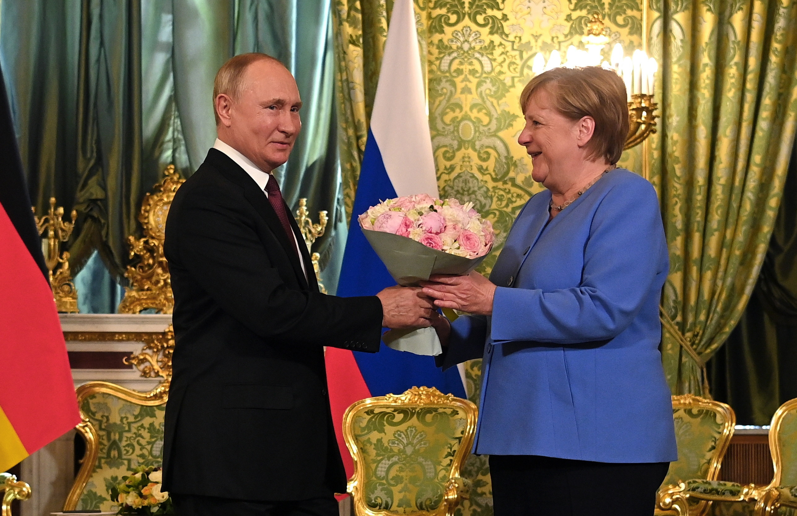vladimir putin angela merkel