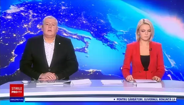 VIDEO O tânără cu tendințe de automutilare a fost preluată de salvamontiști. Femeia s-a tăiat pe abdomen și membre