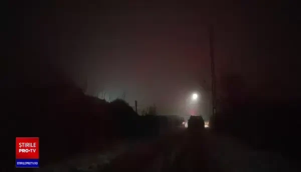 Un bărbat din Bacău a fost înjunghiat de un om al străzii pe care l-a primit în casa sa