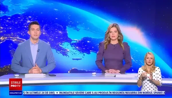 Incendiu la o pensiune din Motru. Mansarda clădirii a fost complet distrusă