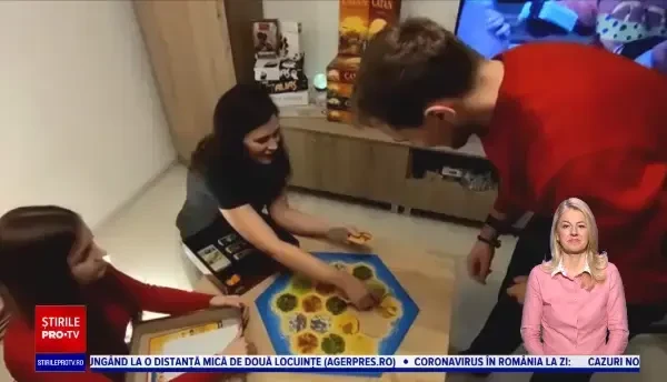 Afacerea care a înflorit în pandemie. Cele mai populare jocuri online transformate în board games-uri