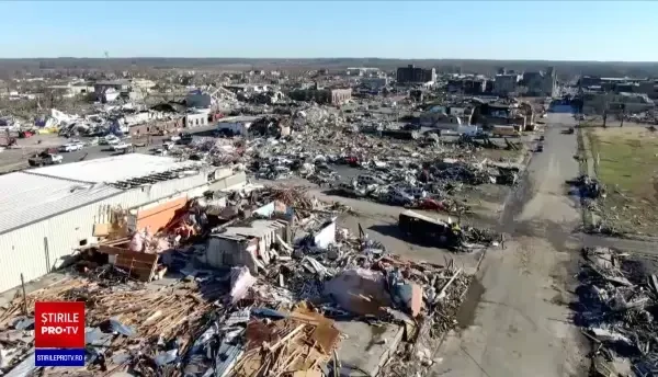 Peste 100 de oameni au murit în seria de tornade care au devastat SUA. „Suntem prinşi dedesubt. Vă rog, ajutaţi-ne!”
