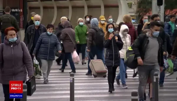 Românii câștigă puțin mai bine, dar pot cumpăra tot mai puține lucruri, conform datelor INS