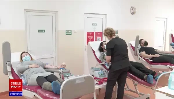 Campania „Donează sânge, fii erou!” este de mare interes în Cluj-Napoca. Circa 100 de donatori vin zilnic