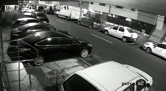 Momentul izbucnirii incendiului care a distrus blocul din Constanța. 35 de apartamente au fost afectate