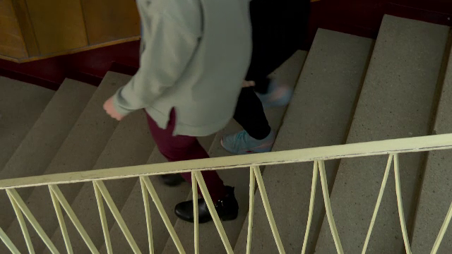 Situație îngrijorătoare la un liceu din județul Buzău. Zece eleve au avut nevoie de îngrijiri medicale