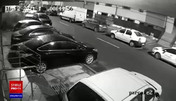 Momentul izbucnirii incendiului care a distrus blocul din Constanța. 35 de apartamente au fost afectate