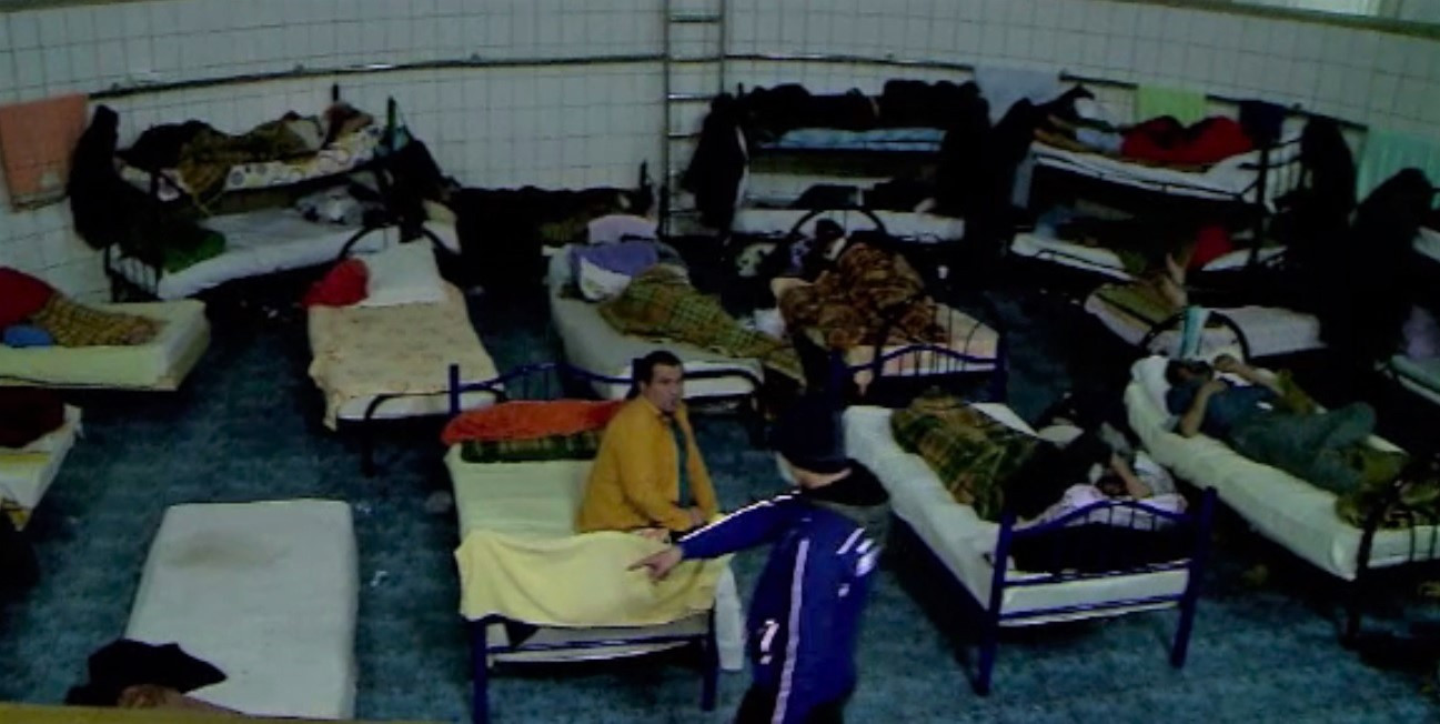 Mobilizare generală în Iași. Zeci de persoane au fost ridicate din stradă și duse la adăpost