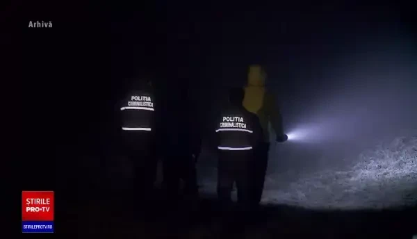 Moarte misterioasă în Maramureș. Un bărbat dispărut a fost găsit decedat în fosa septică a unui vecin