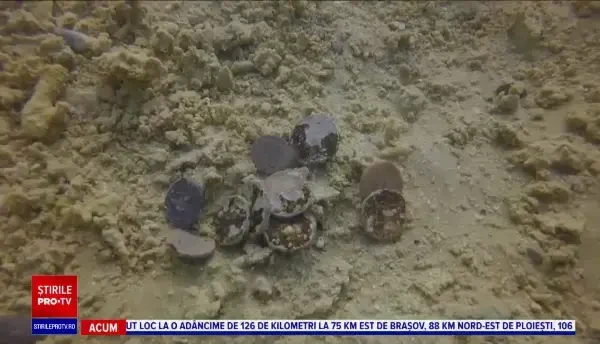 Sute de obiecte arheologice, descoperite în Marea Mediterană. Un inel a stat în apă peste 1.700 de ani