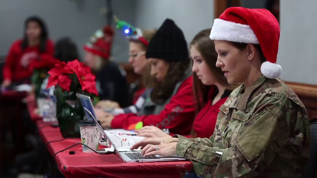 Moș Crăciun și-a început drumul care îl va duce la copiii din toată lumea. NORAD îi urmărește traseul