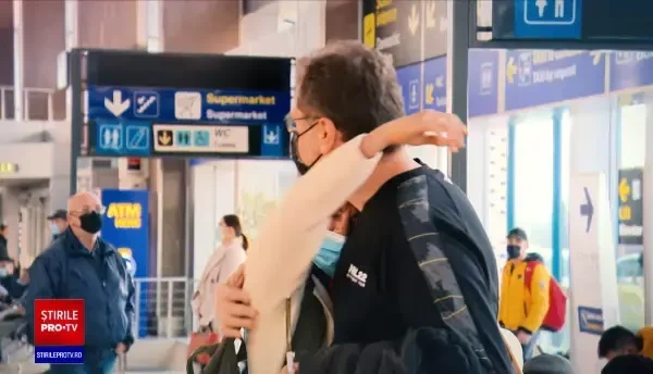 Minunata veste a Nașterii Domnului ne-a adus împreună după un an greu. PRO TV vă urează Crăciun fericit!