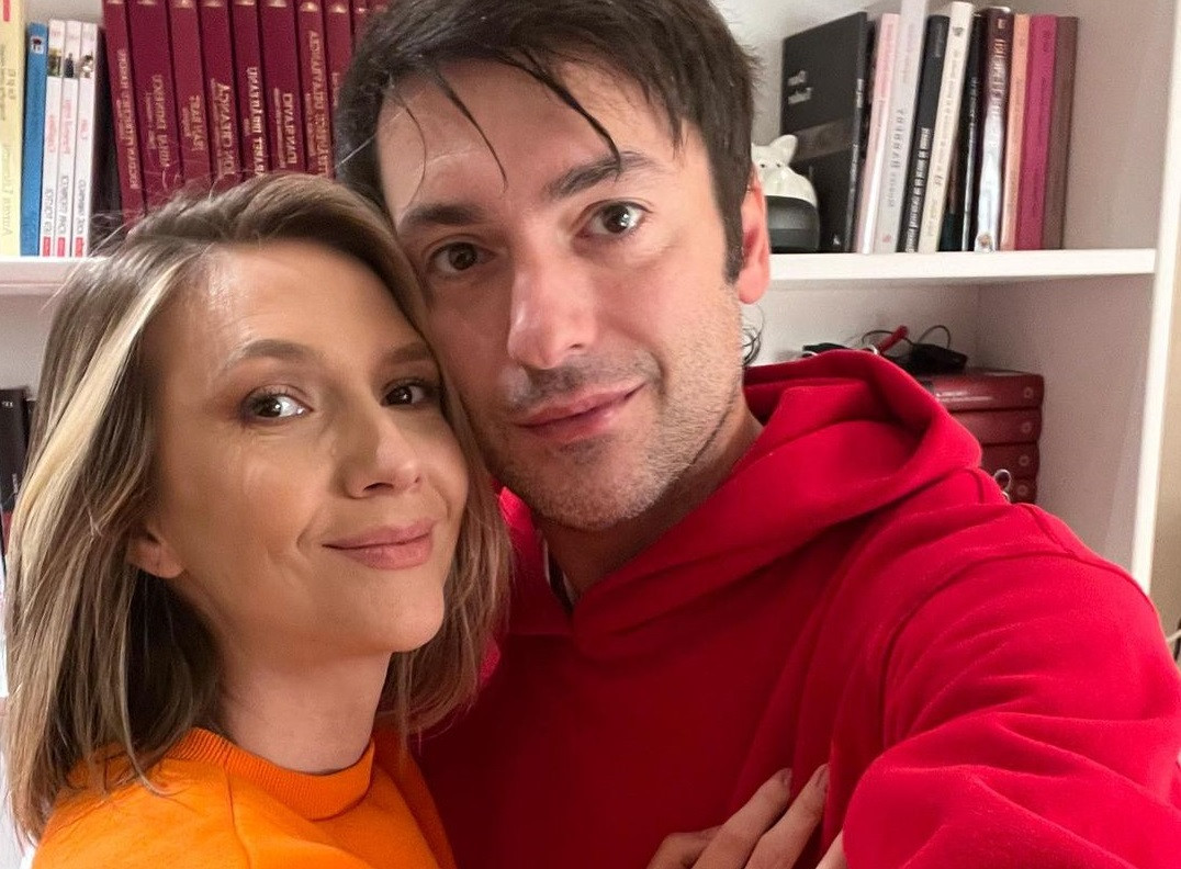 Adela Popescu, Radu Vâlcan și copiii, întorși acasă de la aeroport. De ce au ratat vacanța de Crăciun din Dubai