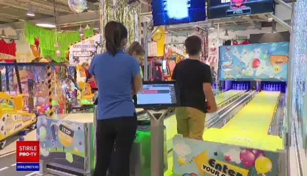 După sarmalele și fripturile de Crăciun, românii s-au dus la restaurantele fast-food