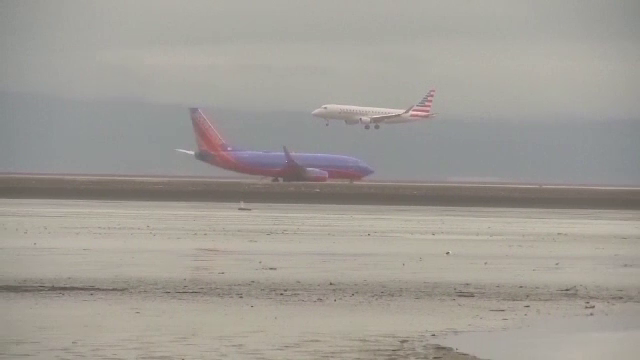 Peste 8.000 de zboruri din întreaga lume au fost anulate din cauza variantei Omicron. SUA și China, cele mai afectate