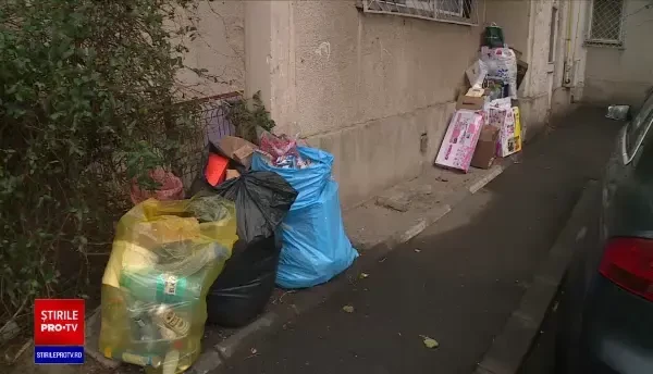 În perioada sărbătorilor, cantitatea de gunoi aruncată de oameni crește chiar și cu 50%