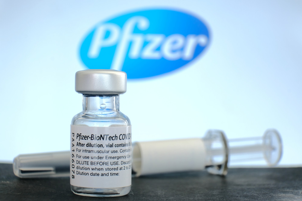 Un fotbalist a dat în judecată Pfizer-Biontech, acuzând efecte adverse ale vaccinului anticovid: „durerea este intensă"
