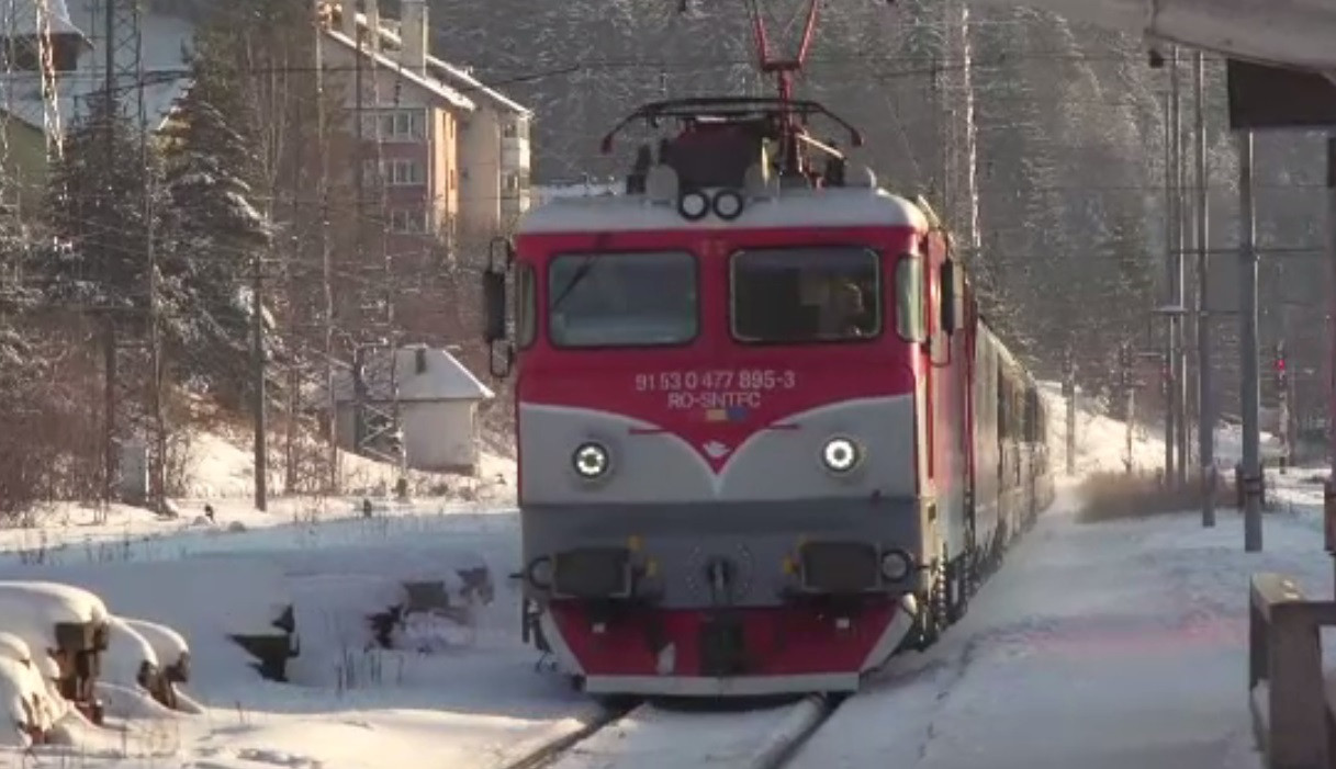 Un bărbat de 68 de ani a murit într-un tren, pe ruta Baia Mare-București, după ce i s-a făcut rău
