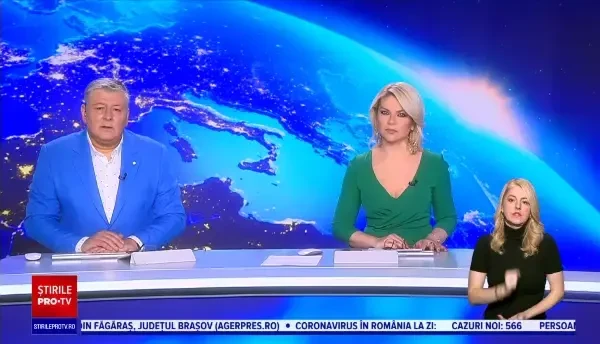 Noapte de coșmar. Călătorii unui tren Galați-București au rămas cinci ore blocați pe un câmp