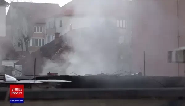 Tragedie în Alba Iulia. Un om al străzii a ars de viu în garajul unei case