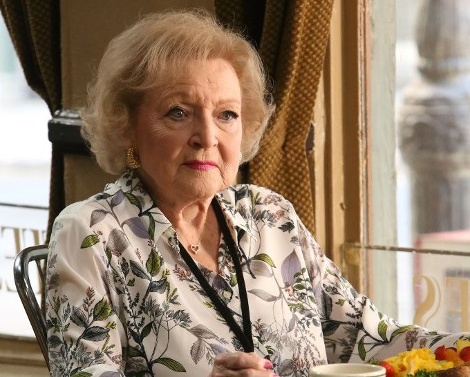 Secretul longevității, dezvăluit de Betty White. Actrița împlinește 100 de ani în ianuarie