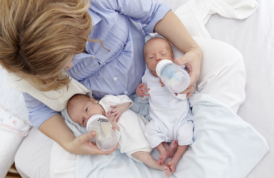 Caz incredibil în Israel. O femeie cu două utere a născut gemeni