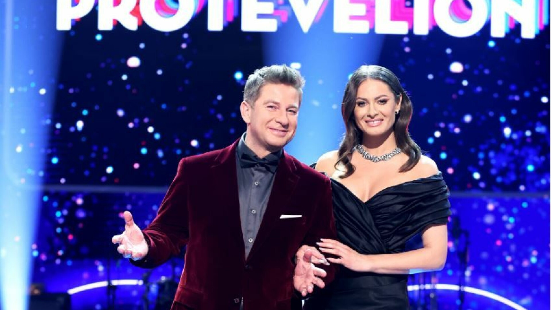 Românii au ales să petreacă sfârșitul de an cu PRO TV. PROTEVELION a fost lider detașat de audiență