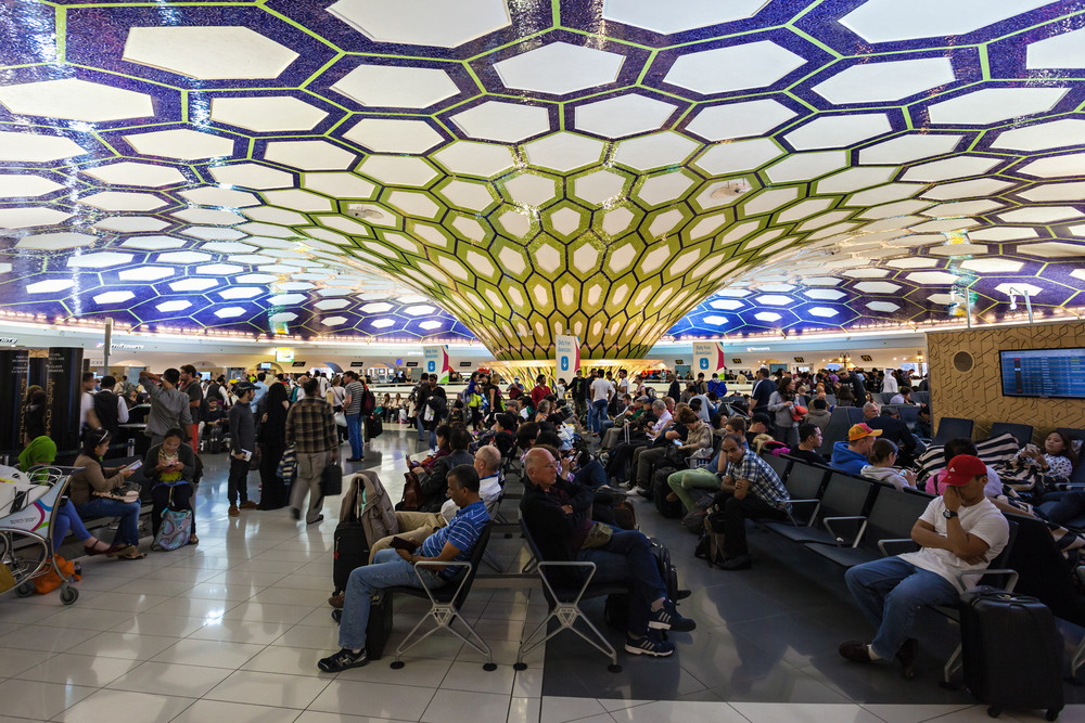 Țara care le interzice cetăţenilor nevaccinaţi să mai călătorească în străinătate