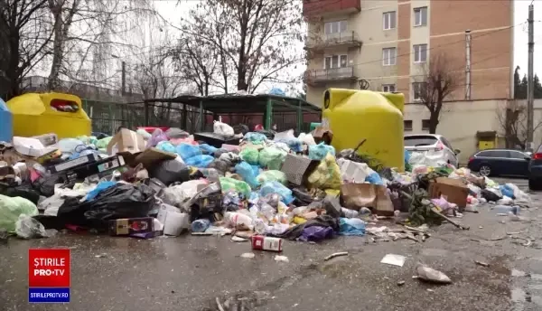 Orașul Baia Mare, sufocat de gunoaie. „E un focar de infecție. O situație dezastruoasă”