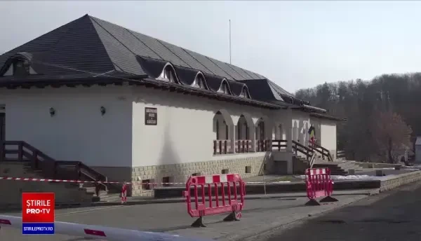 Lumânările de la bisericile ce aparțin de Arhiepiscopia Sucevei și Rădăuților s-au scumpit cu 50%